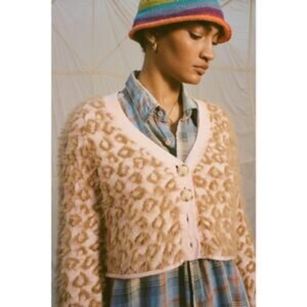 Kimchi Blue Fuzzy Tan Cardigan‎